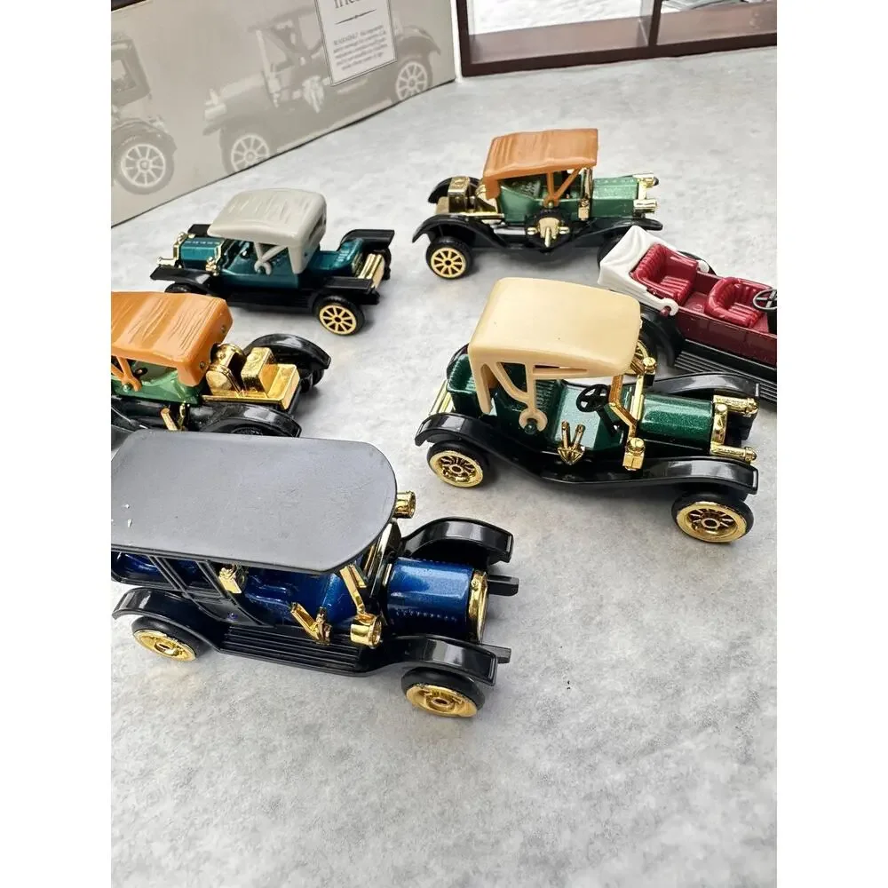 A64 Set of 6 Classic Cars with Display Shelf & Box Reader's Digest Gift Vintage